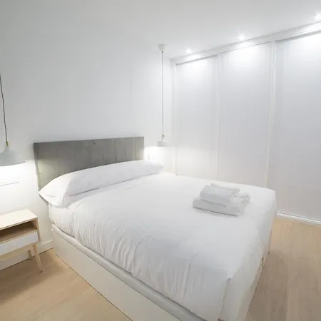 De Manuel By Montellano Apartment