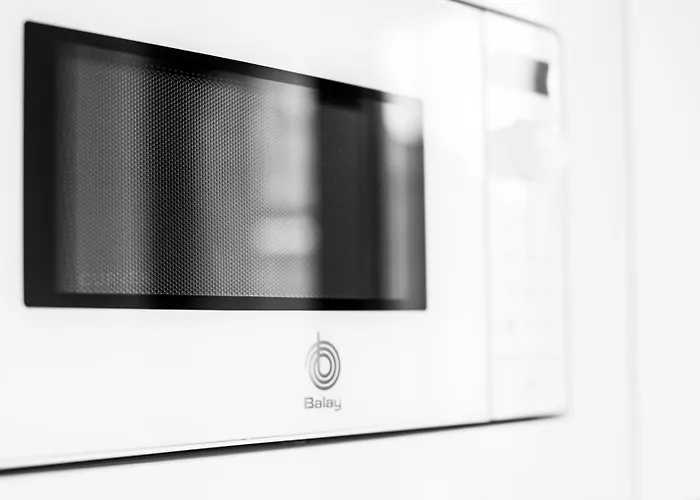 De Manuel By Montellano *